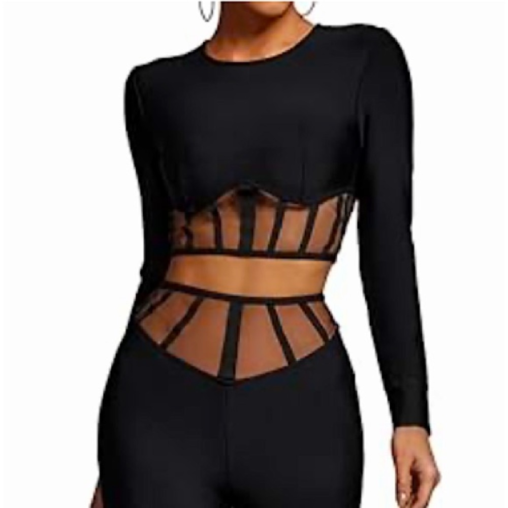 Bella Barnett Black LongSleeve Crop top